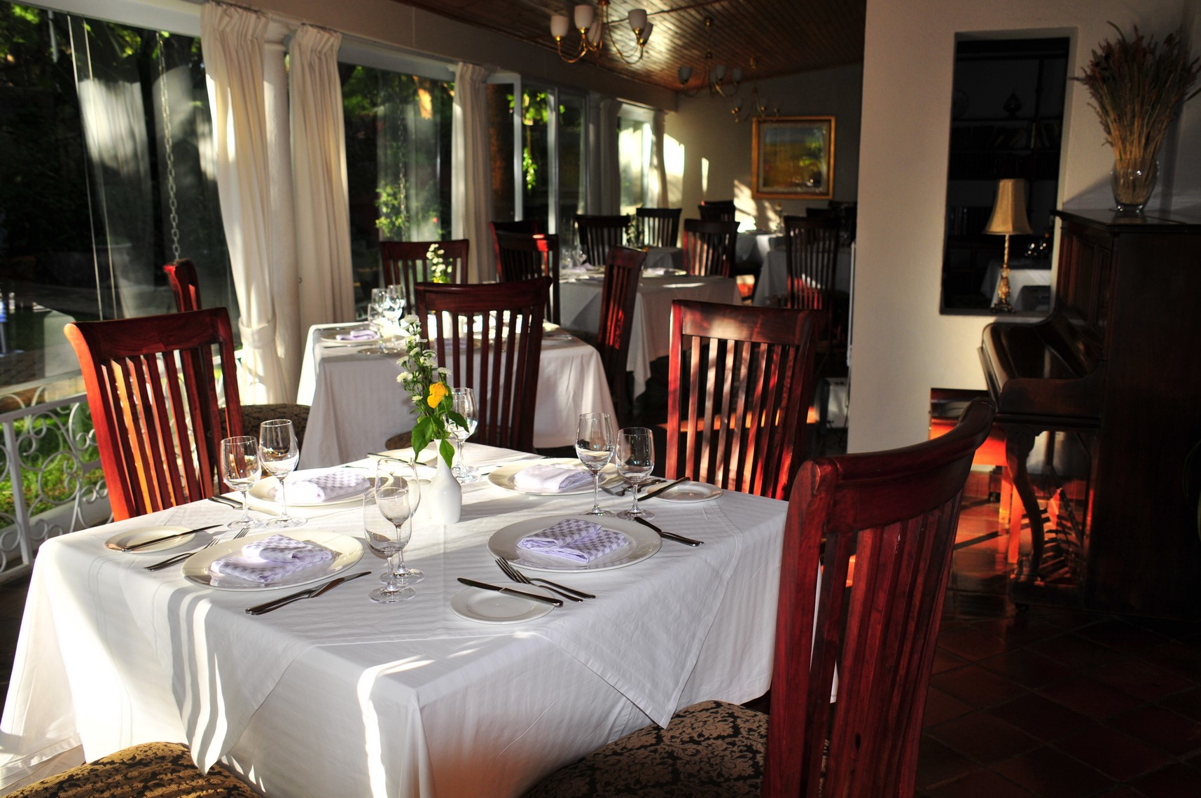 Bronte_hotel005 .JPG