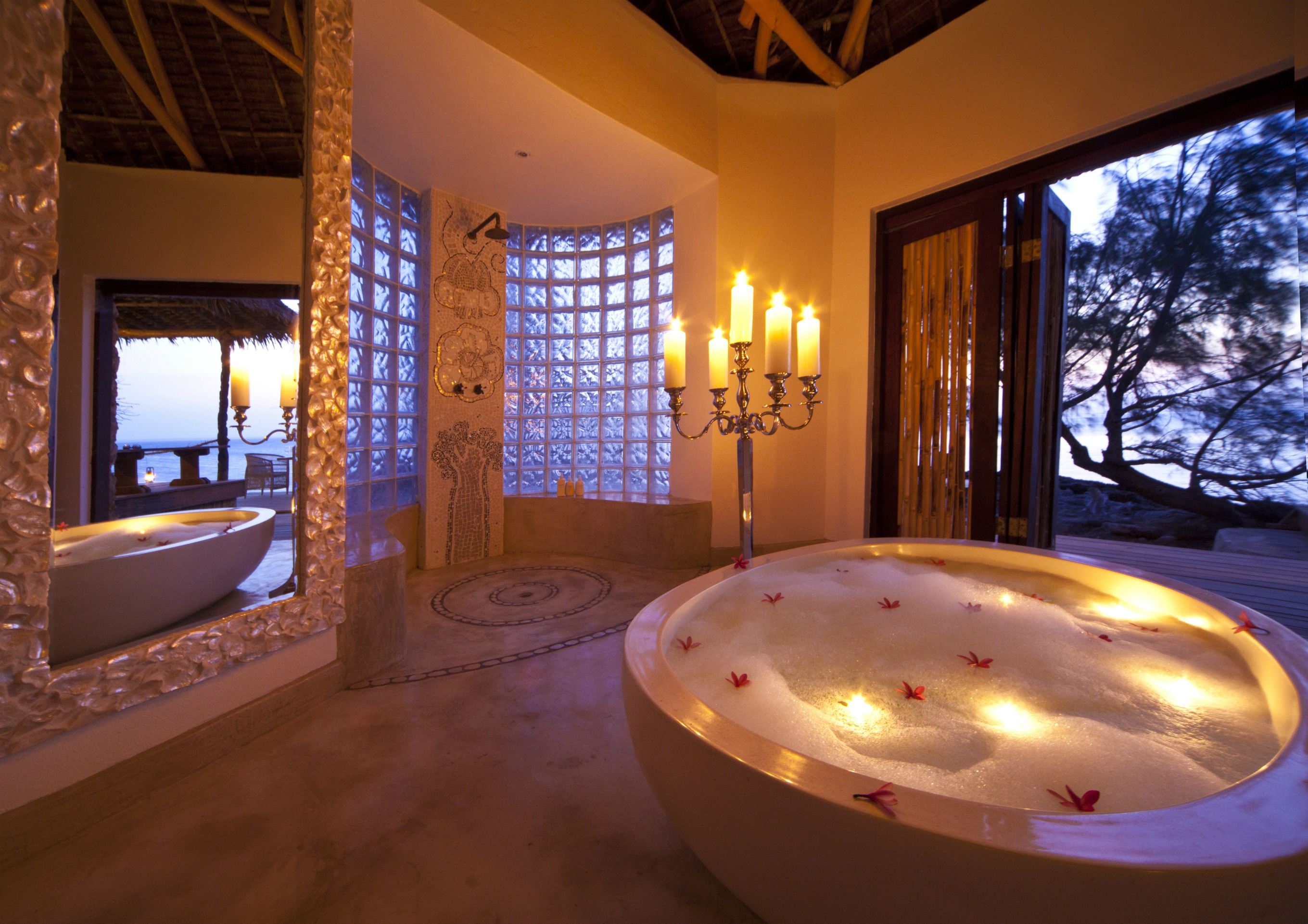 MZ_Villabathroom_AzuraQuilelealodge