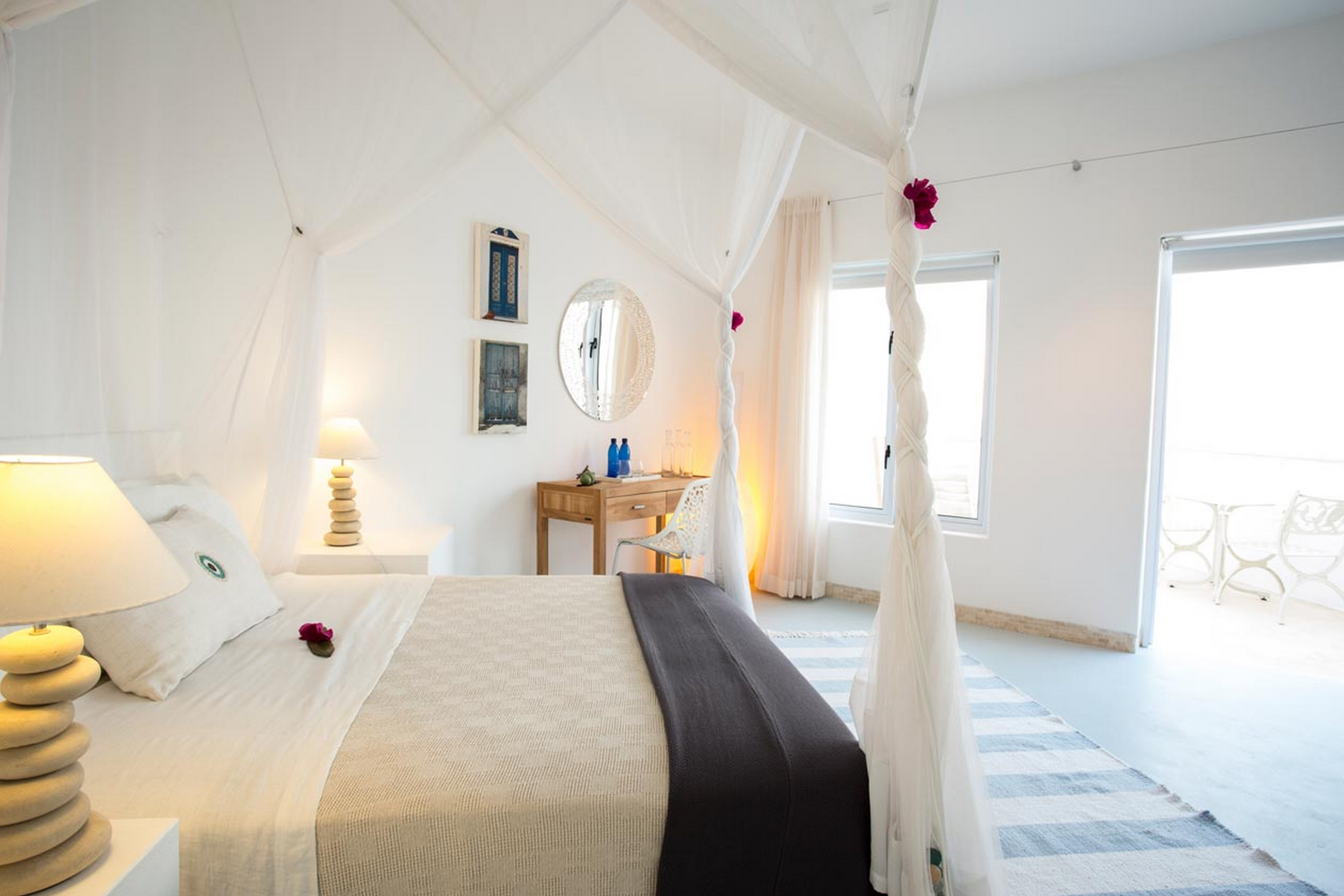 MZ_Bedseaview_VillaSantorini