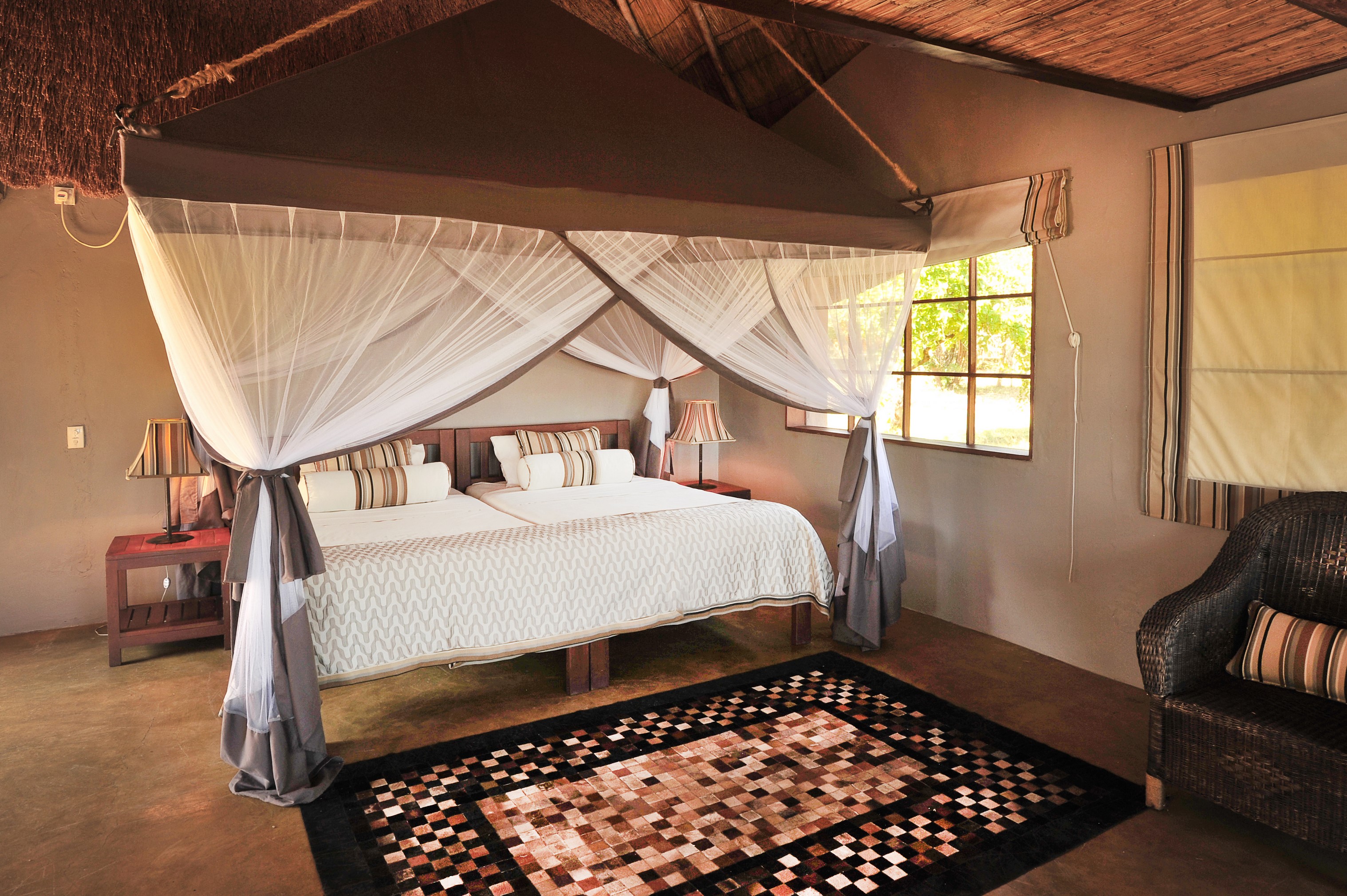 KLR_suite inside (Copy).jpg