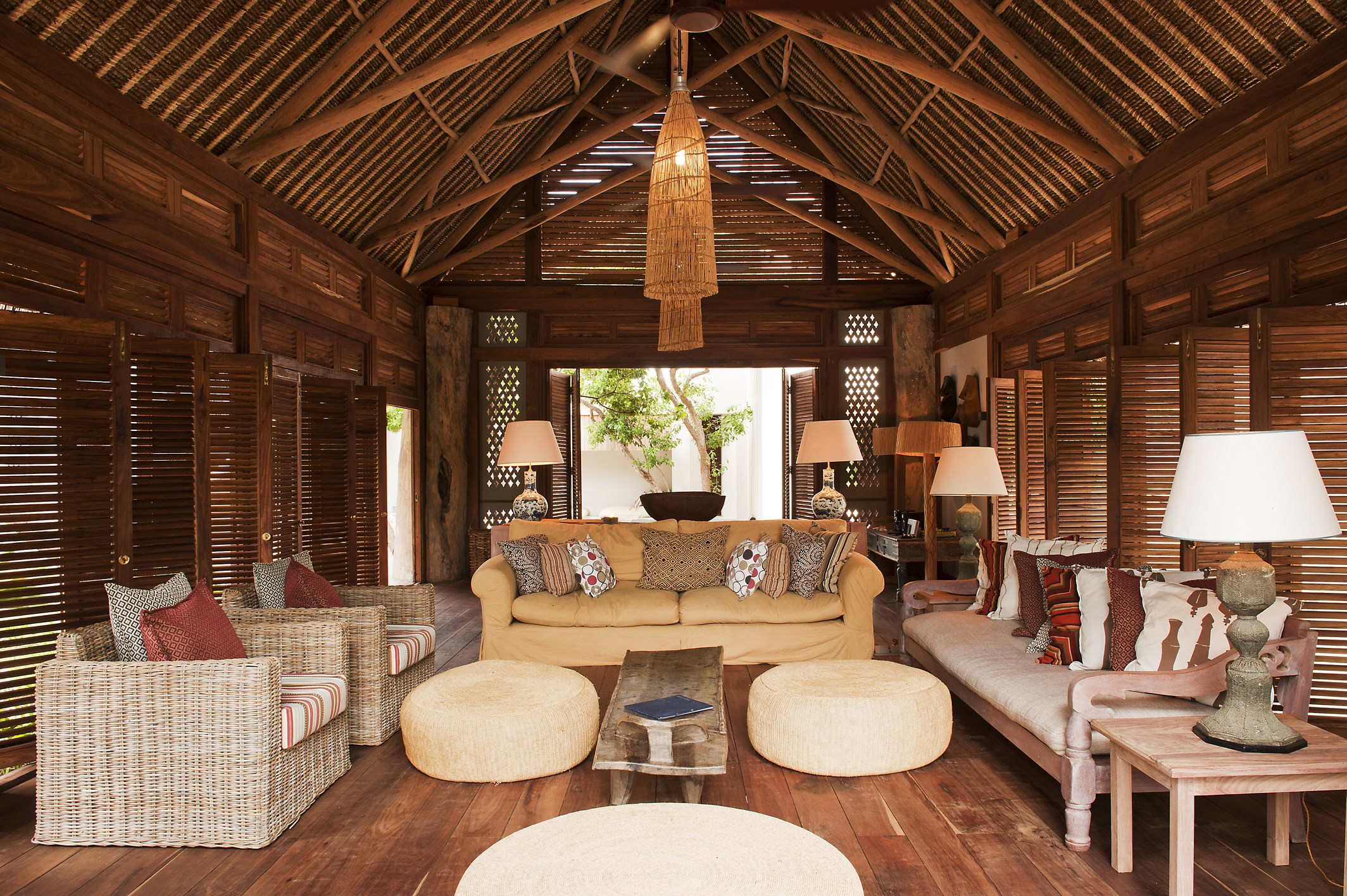 MZ_guestarea_&BeyondSuluwilo