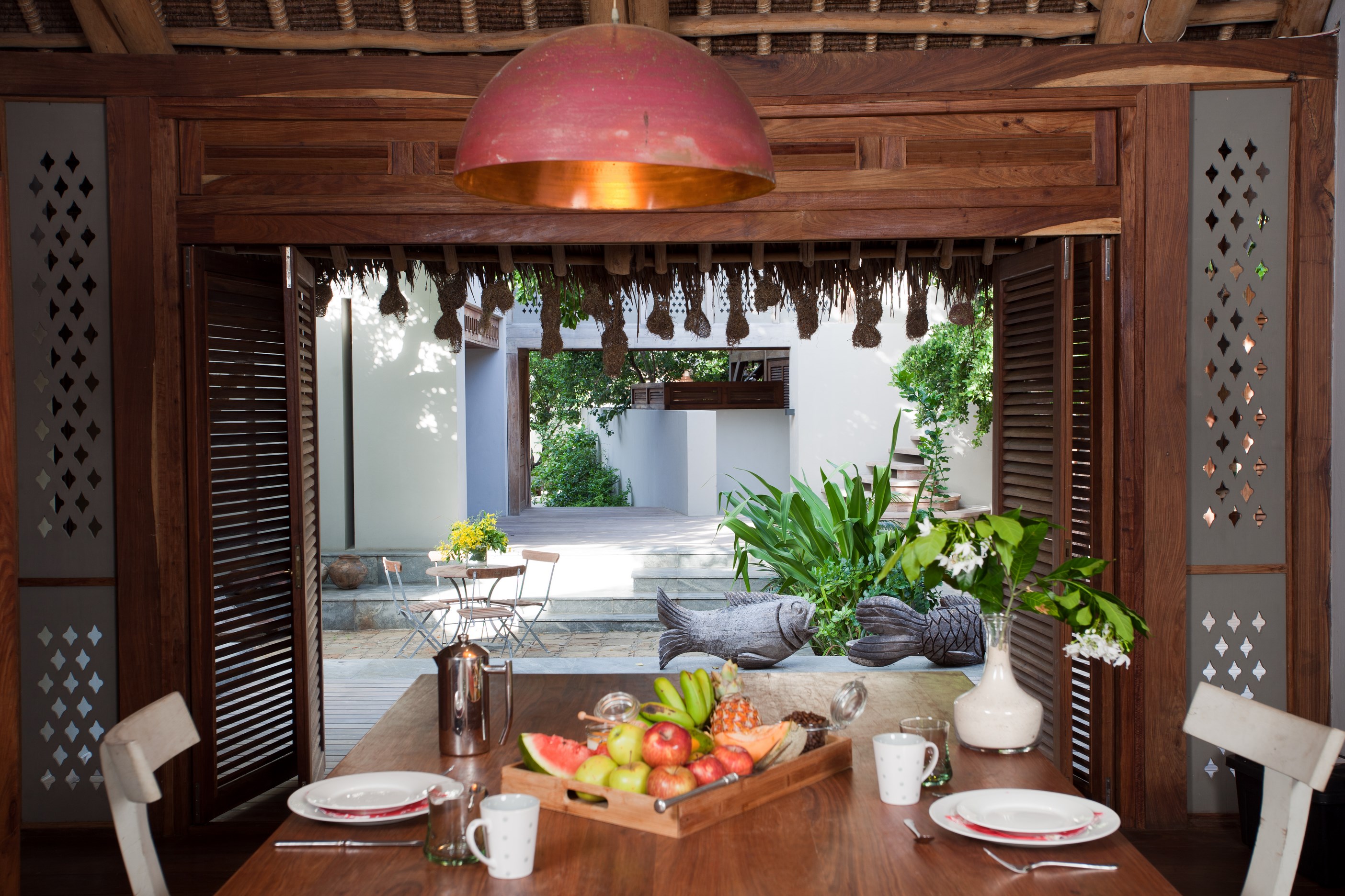 MZ_DiningArea_&Beyond