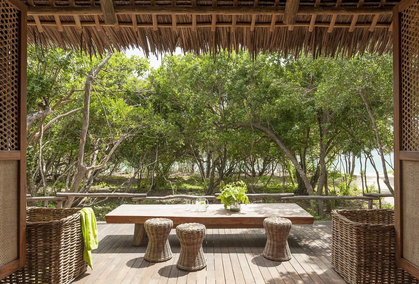 MZ_OceanView_&Beyond