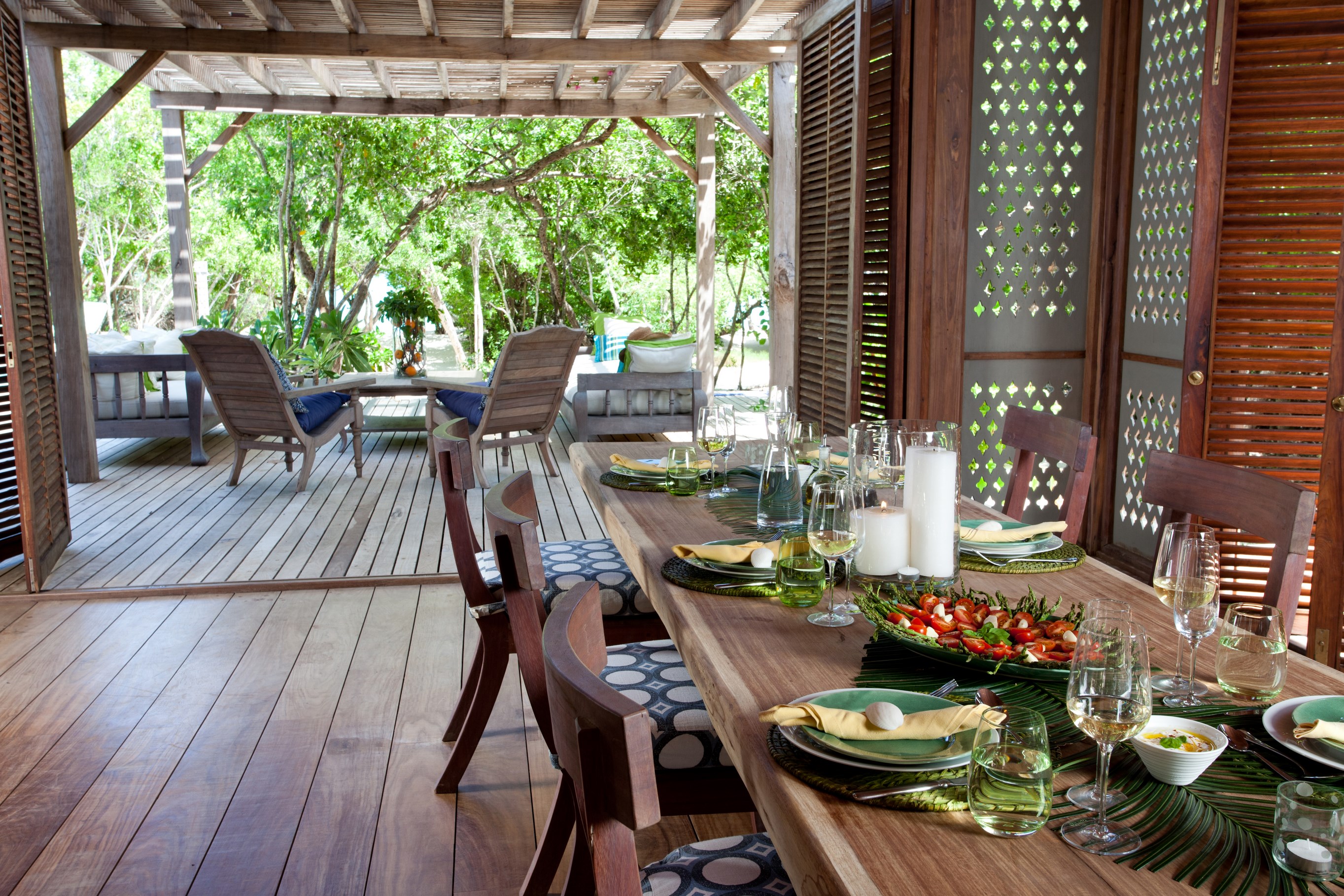 MZ_DiningArea_VamiziKipilialodge