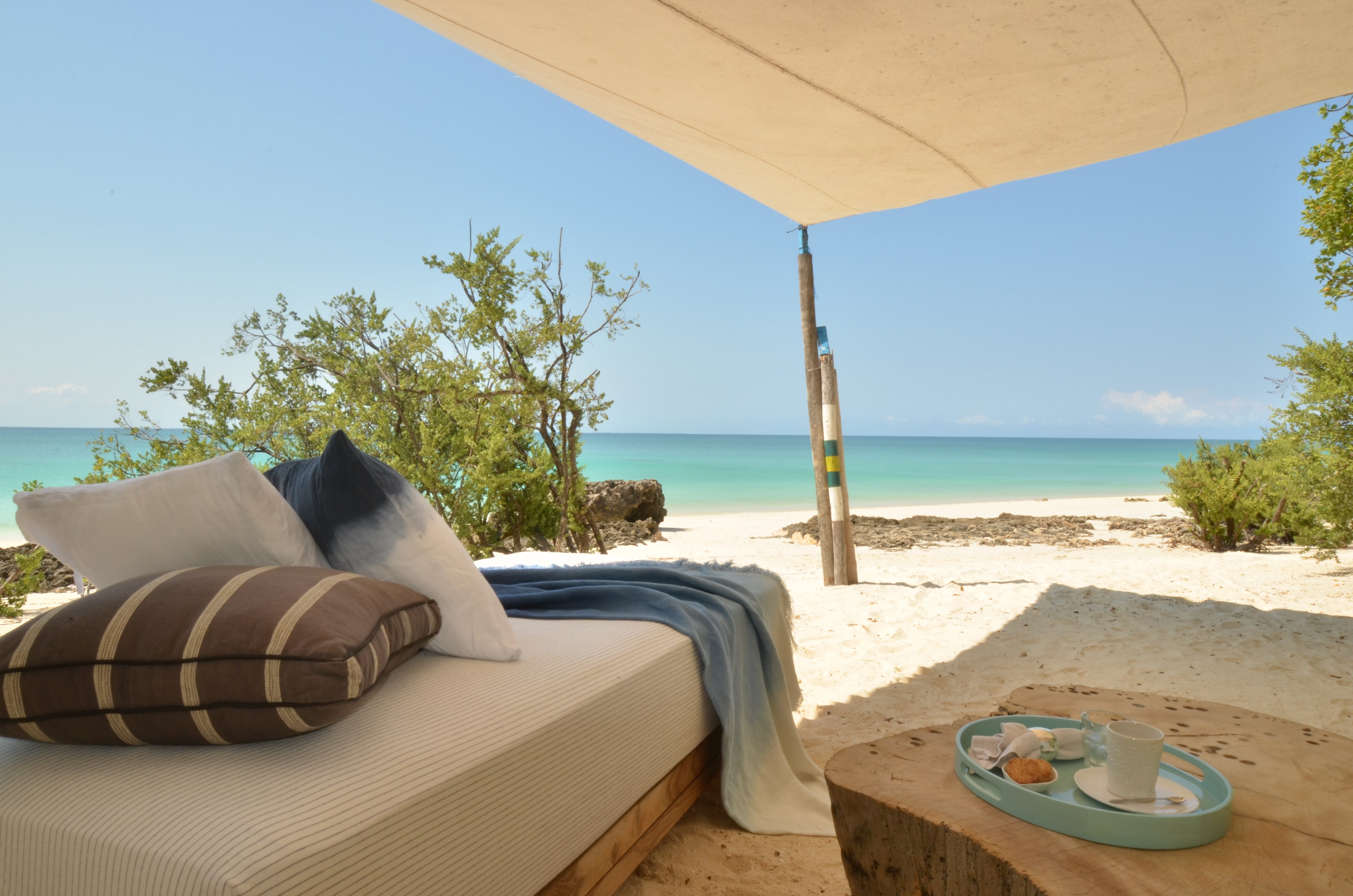 MZ_BeachGazebo_VamiziMarjani