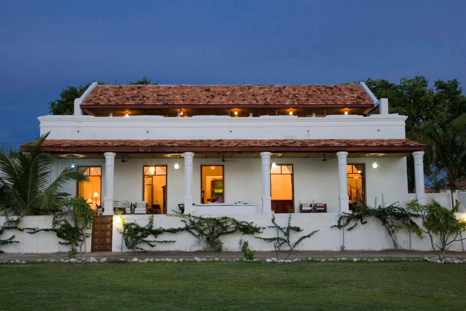 MZ_BelaVistaatnight_IboIsland