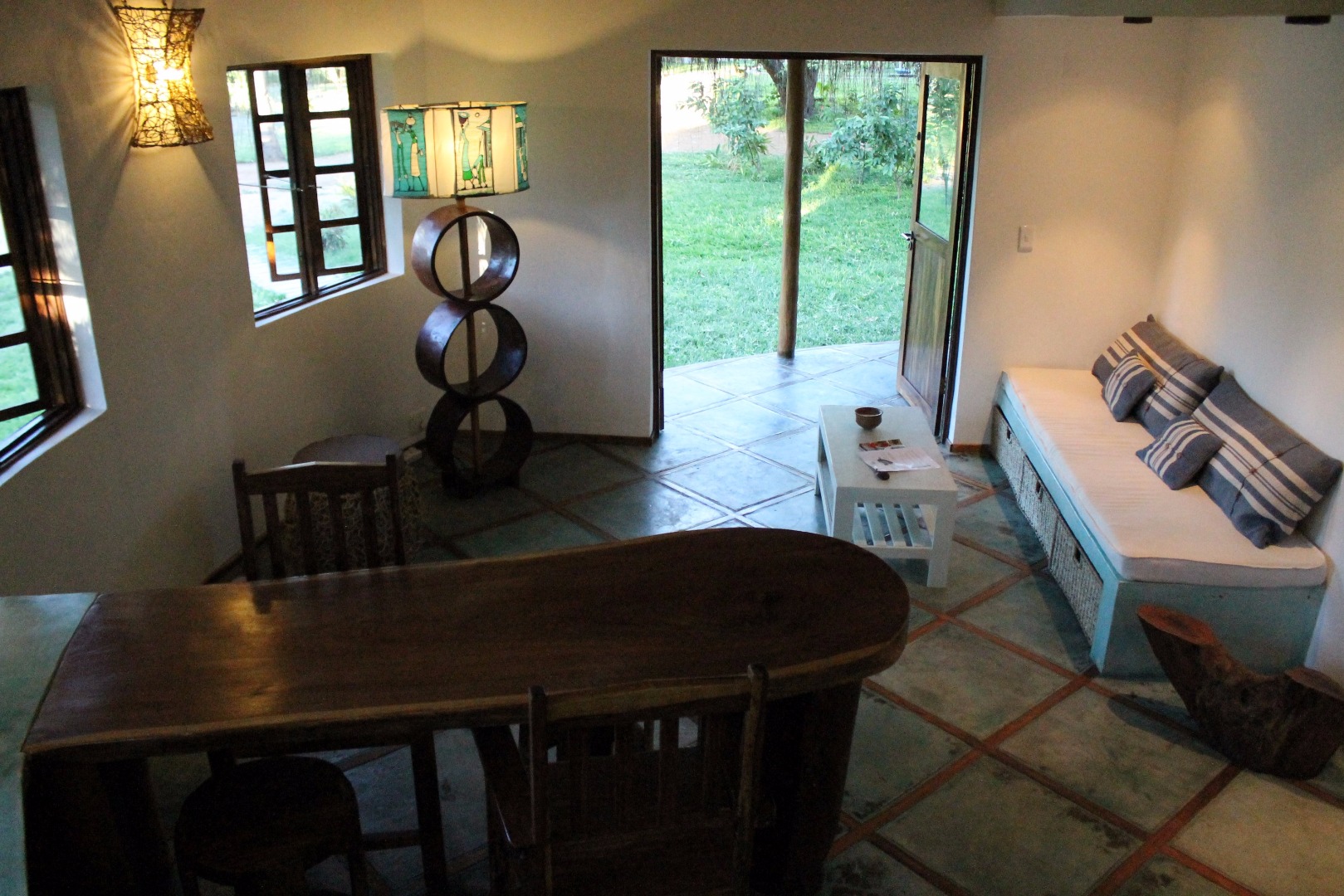 MZ_eatingarea_CasaBabi