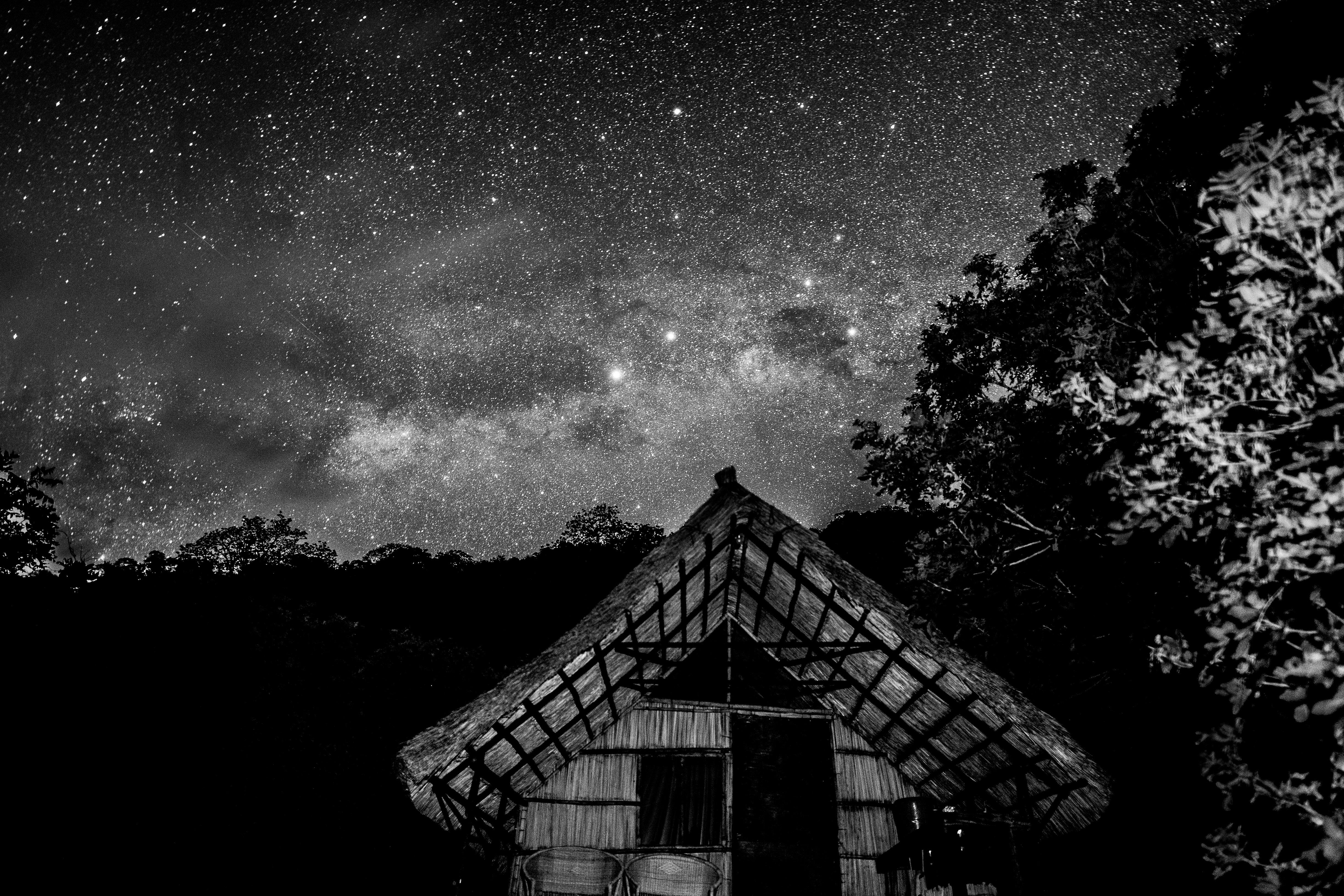 05 Rooms Night Stars.jpg