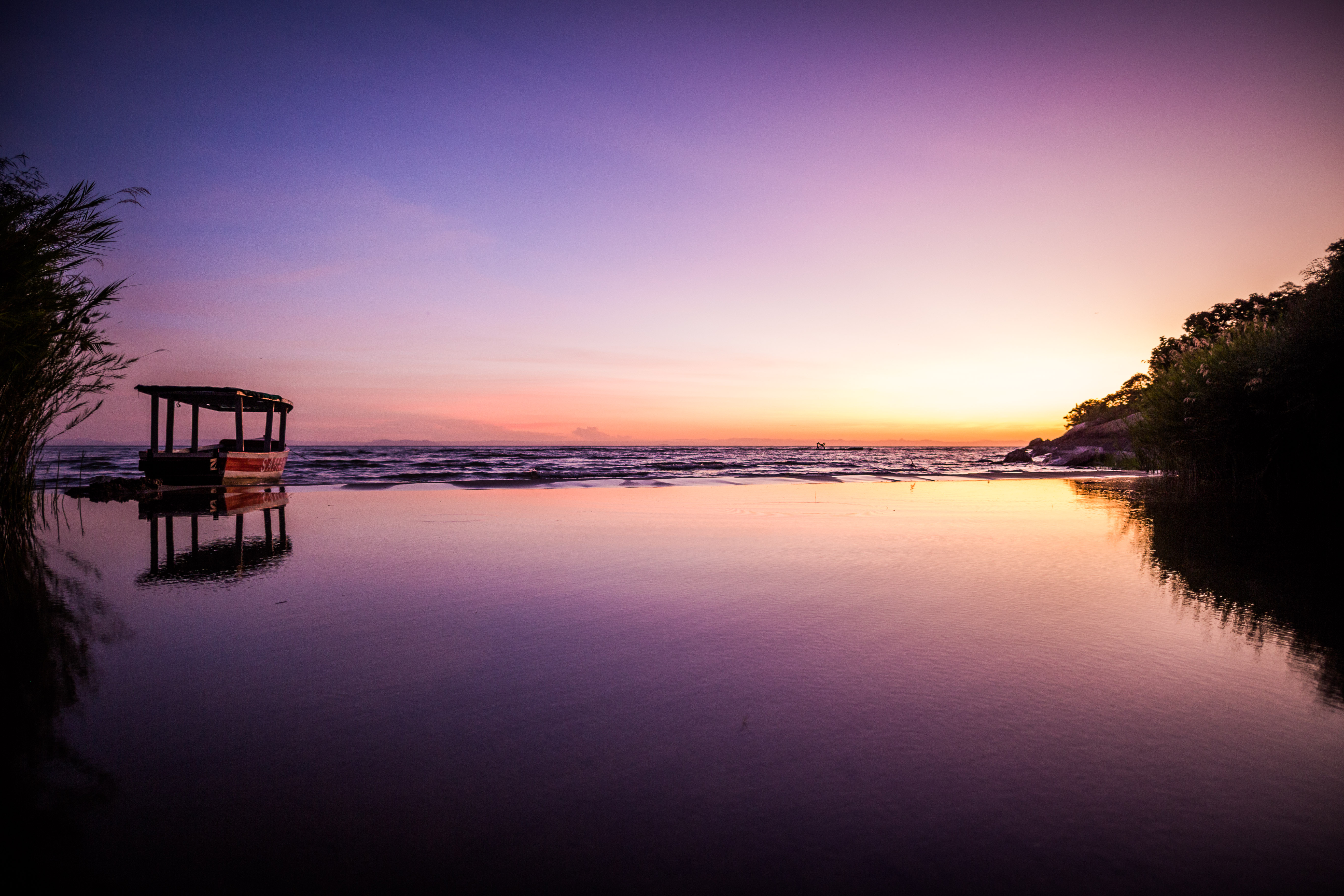 19 Main Retreat Sunrise on Lake View.jpg