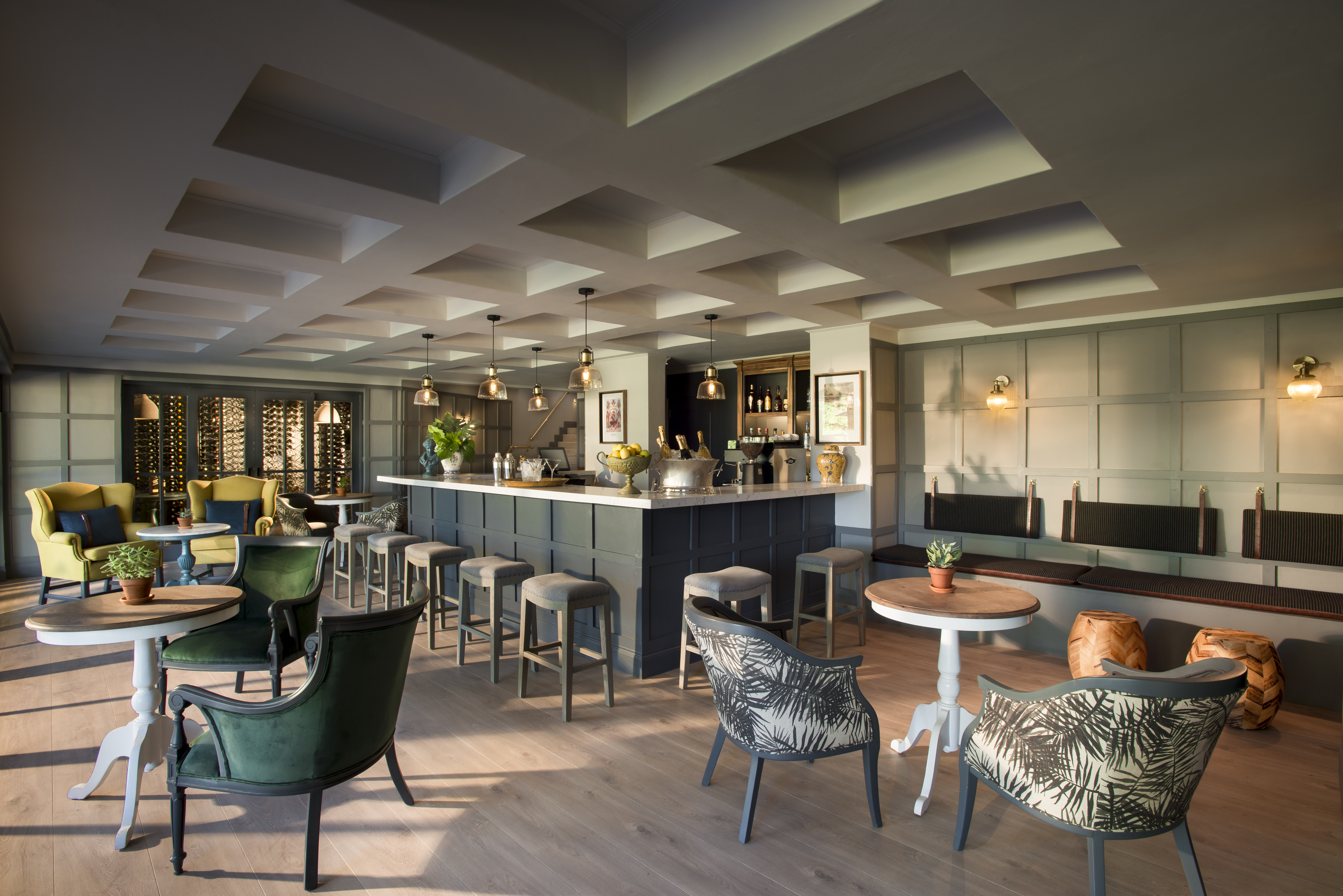 Stanley & Livingston_2_Guest Bar Area-1 (1).jpg